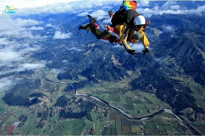A skydiver going for tandem skydiving in Abel Tasman