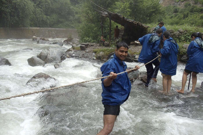 Adventure junkies trying river crossing at Chakrata