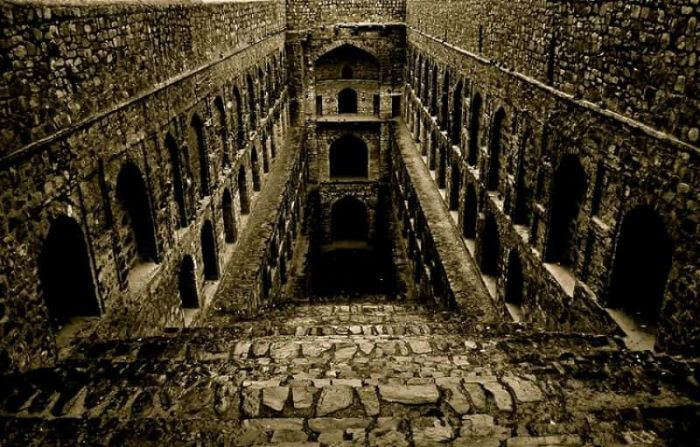 The most haunted place of Delhi-Agrasen ki Baoli