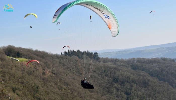 Paragliding Sails Of Paragliders Paraglider