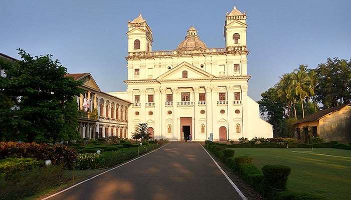 Church Of St. Cajetan, one of the best tourist places to visit in Goa