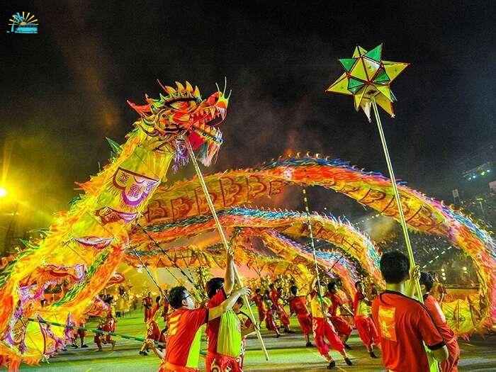 Dragon Dance during the New Year Celebration is one of the major attraction from festivals in Singapore