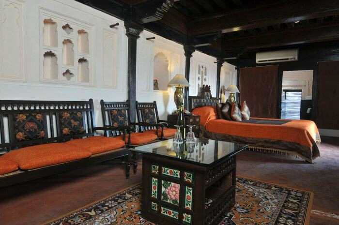 Fort Jadhavgarh is amongst the best historical resorts near Mumbai for a royal getaway