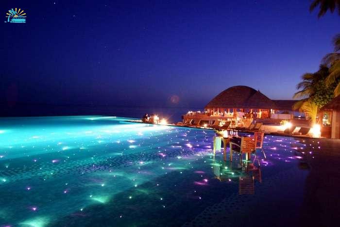 Infinity pool at Huvafen Fushi Maldives