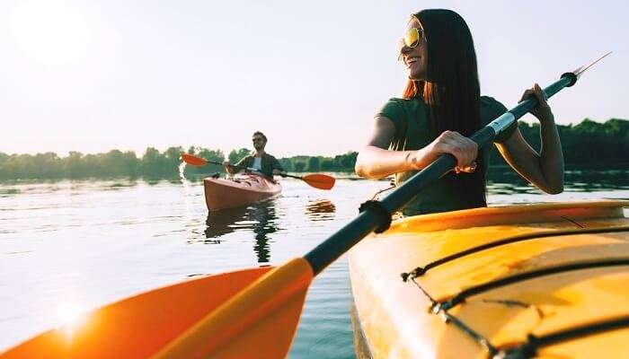Kayaking Vs Canoeing