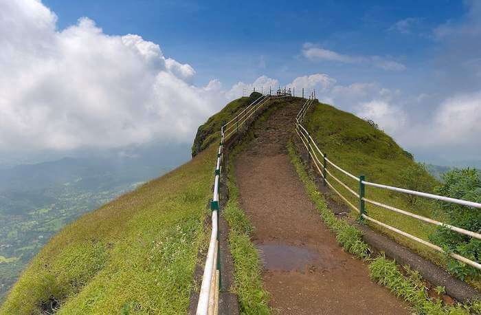 Lodwick Point is one of the best places to visit in Mahabaleshwar to have fun with your gang of friends