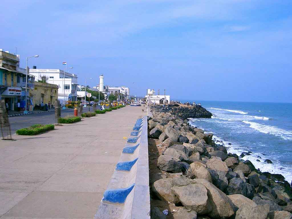 Mahe Beach in Pondicherry