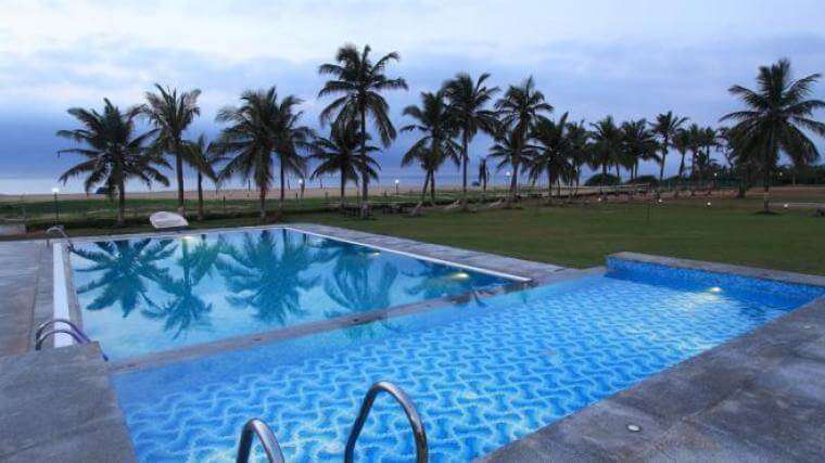 Pool view of Surya Beach Resort in Chennai by the sea in Pondicherry