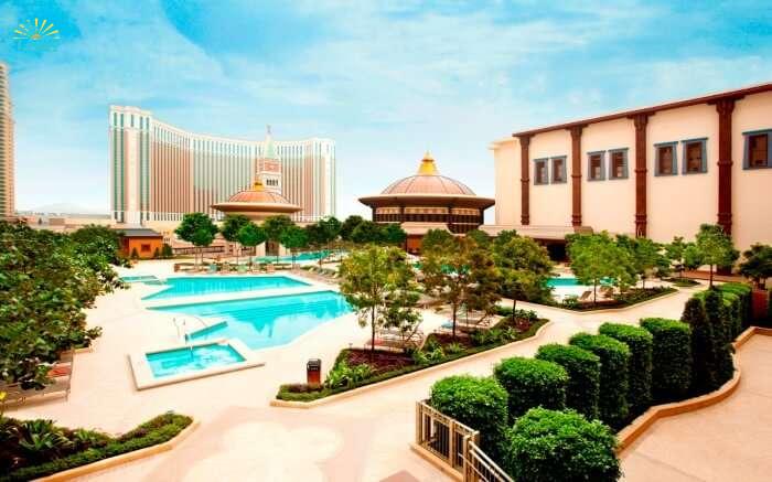 Spectacular pool area of Holiday Inn Macau