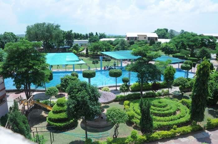 Sunrise Health Resort is one of the best resorts in Jaipur
