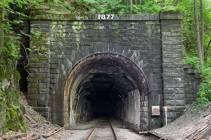 The haunted Screaming Tunnel located near Niagara Falls at Ontario