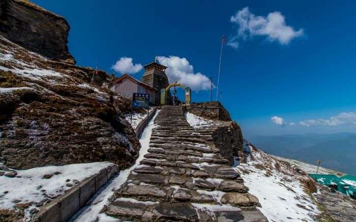 The stairs leading to Tungnath Temple falling on the Chandrashila Trek route