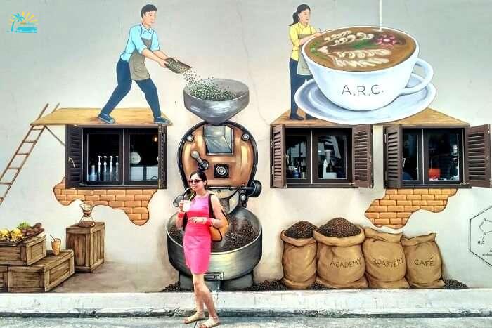 coffee artwork in arab street