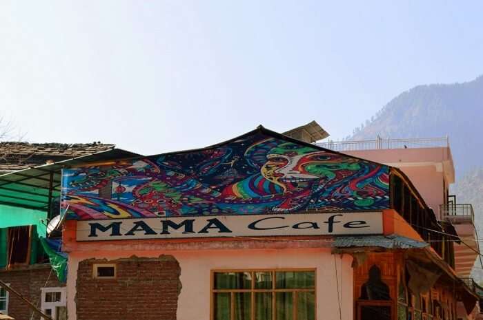 mama cafe in kasol