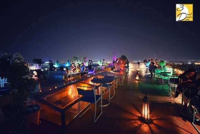 rooftop lounge in jaipur